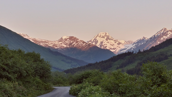 Road to Valdez. Photo credit: Gary Schwartz
