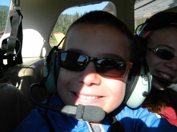 Co-pilots Jordan and Julia prepare for take-off. Photo credit: Gwen Schwartz